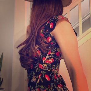Floral maxi dress 🌺